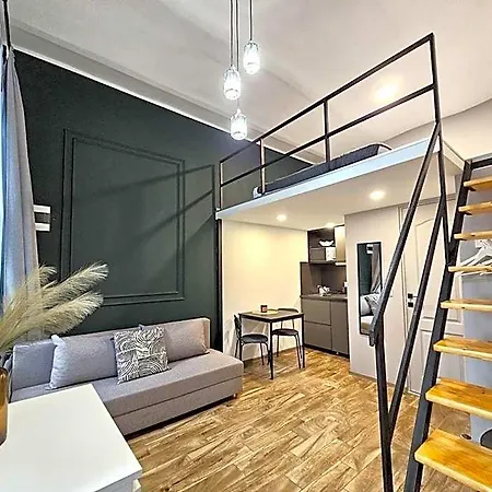 Ya House Hotel 3*