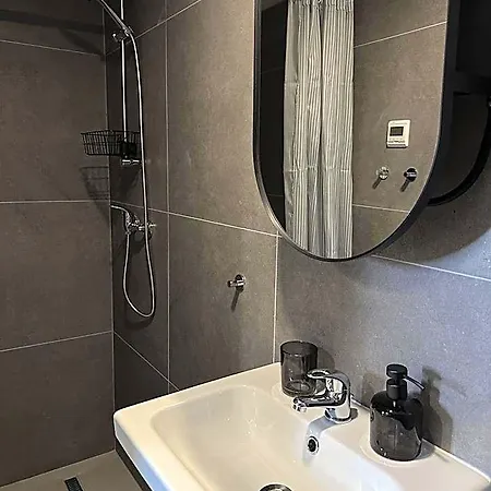 Ya House Hotel